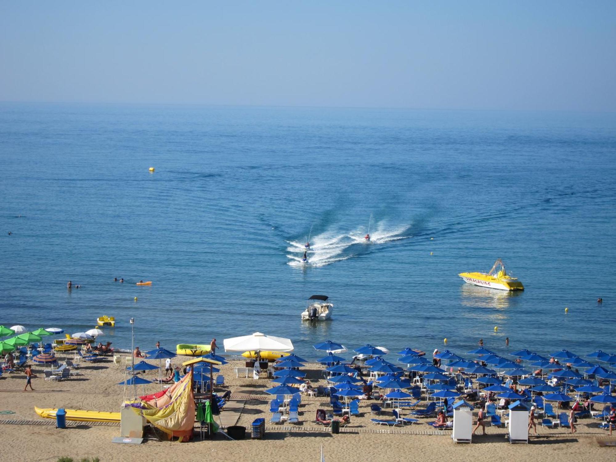 The Sea View Apartments Rethymno  ภายนอก รูปภาพ